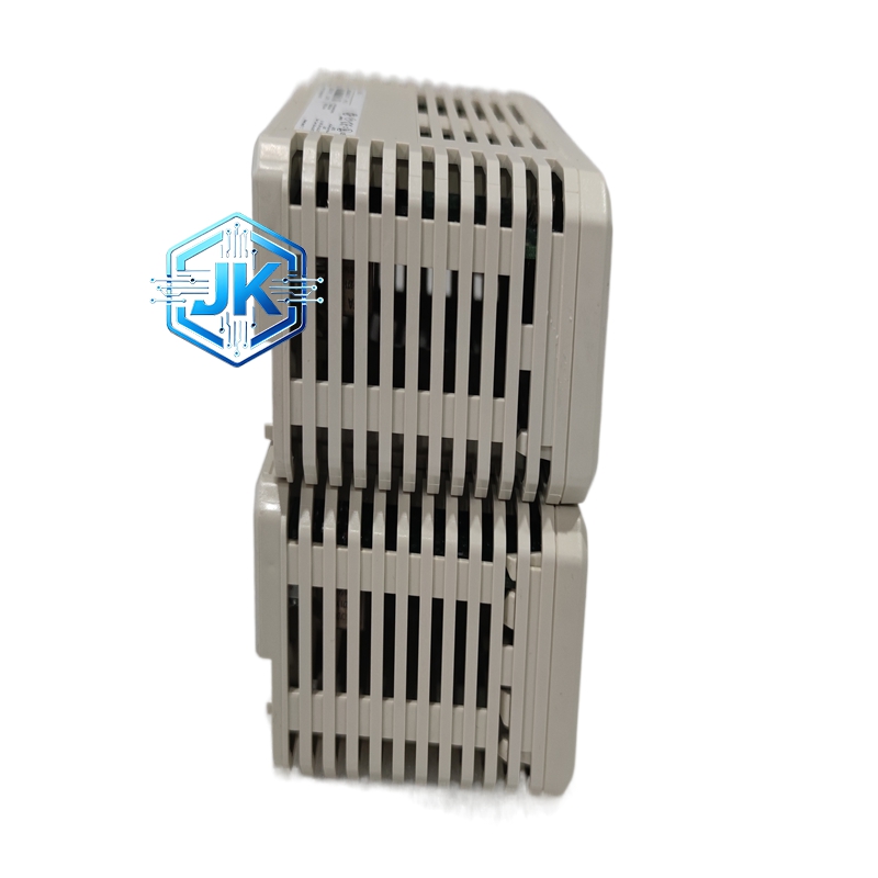 ABB DO810 3BSE008510R1 16 通道 24V 直流分组隔离数字量输出模块 - 图片 2