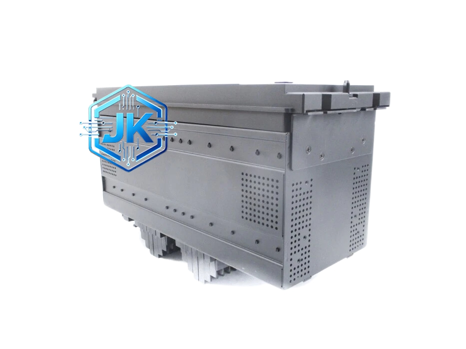 GE F60U00AKHF8LH6 — VersaMax 系列 60 点 I/O 组合模块 - 图片 2
